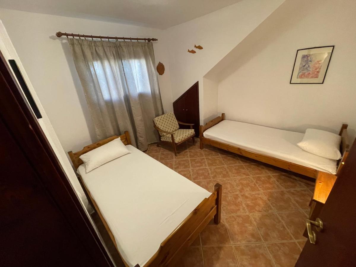 Galazia Akti Seaside Apartments Nikiti  Ngoại thất bức ảnh