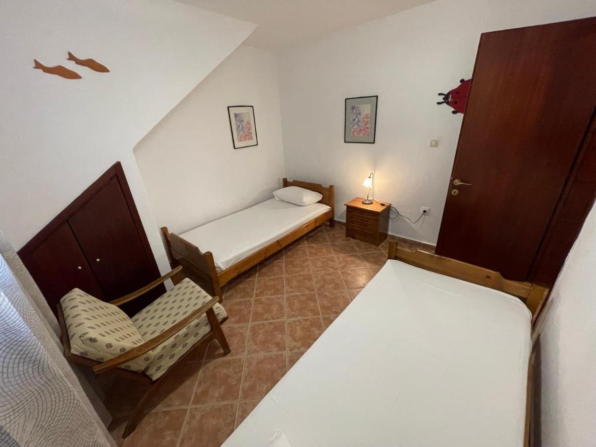 Galazia Akti Seaside Apartments Nikiti  Ngoại thất bức ảnh