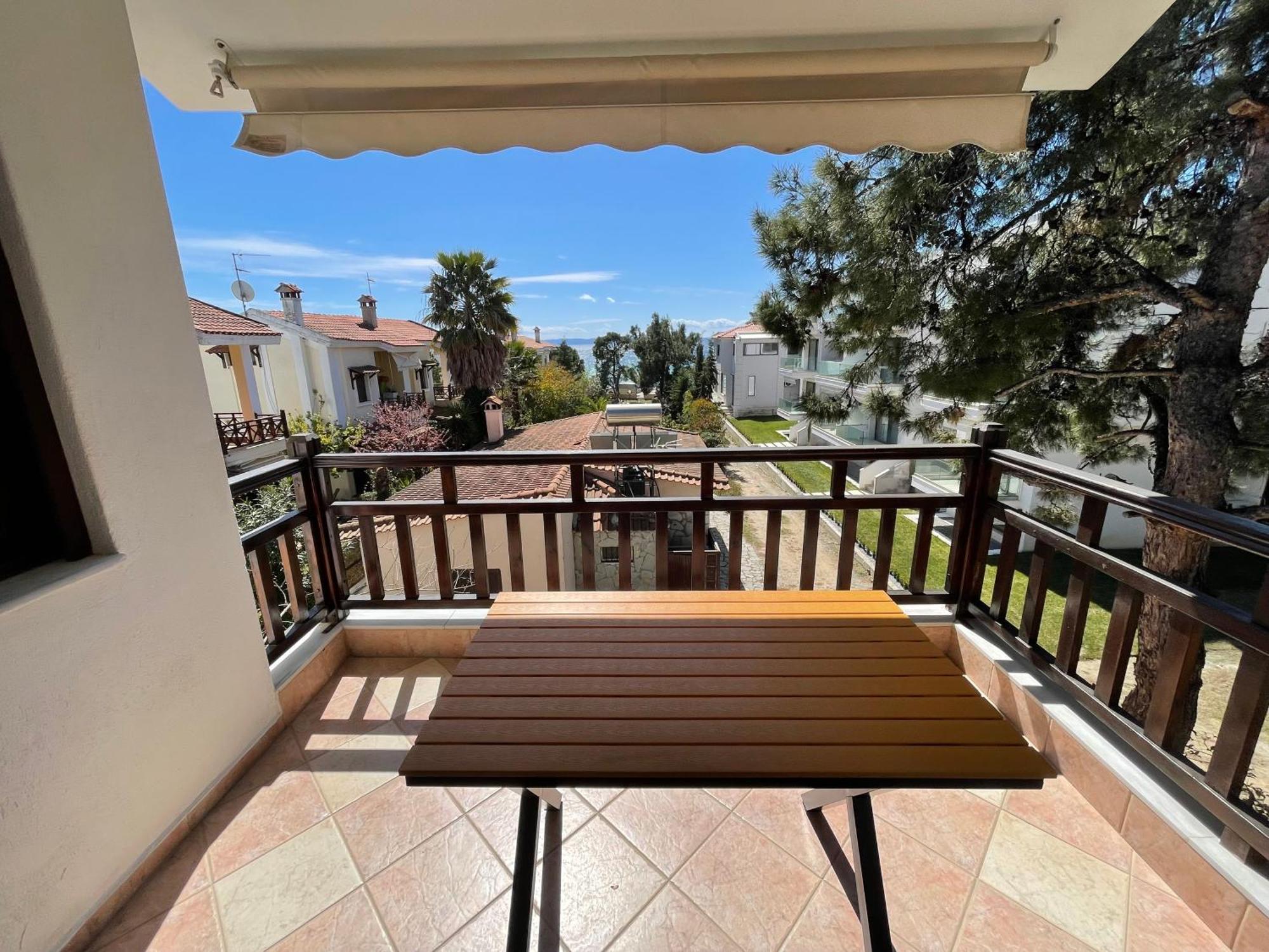 Galazia Akti Seaside Apartments Nikiti  Ngoại thất bức ảnh