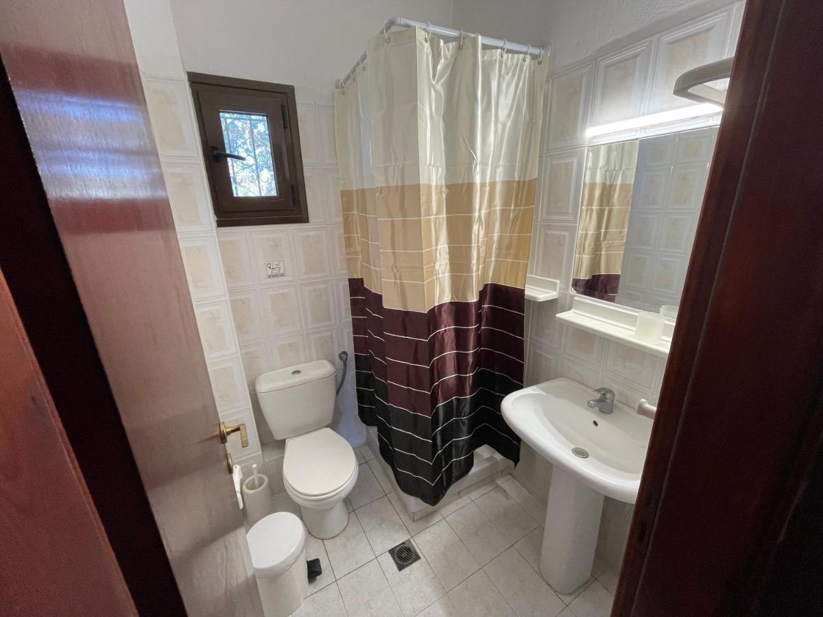 Galazia Akti Seaside Apartments Nikiti  Ngoại thất bức ảnh