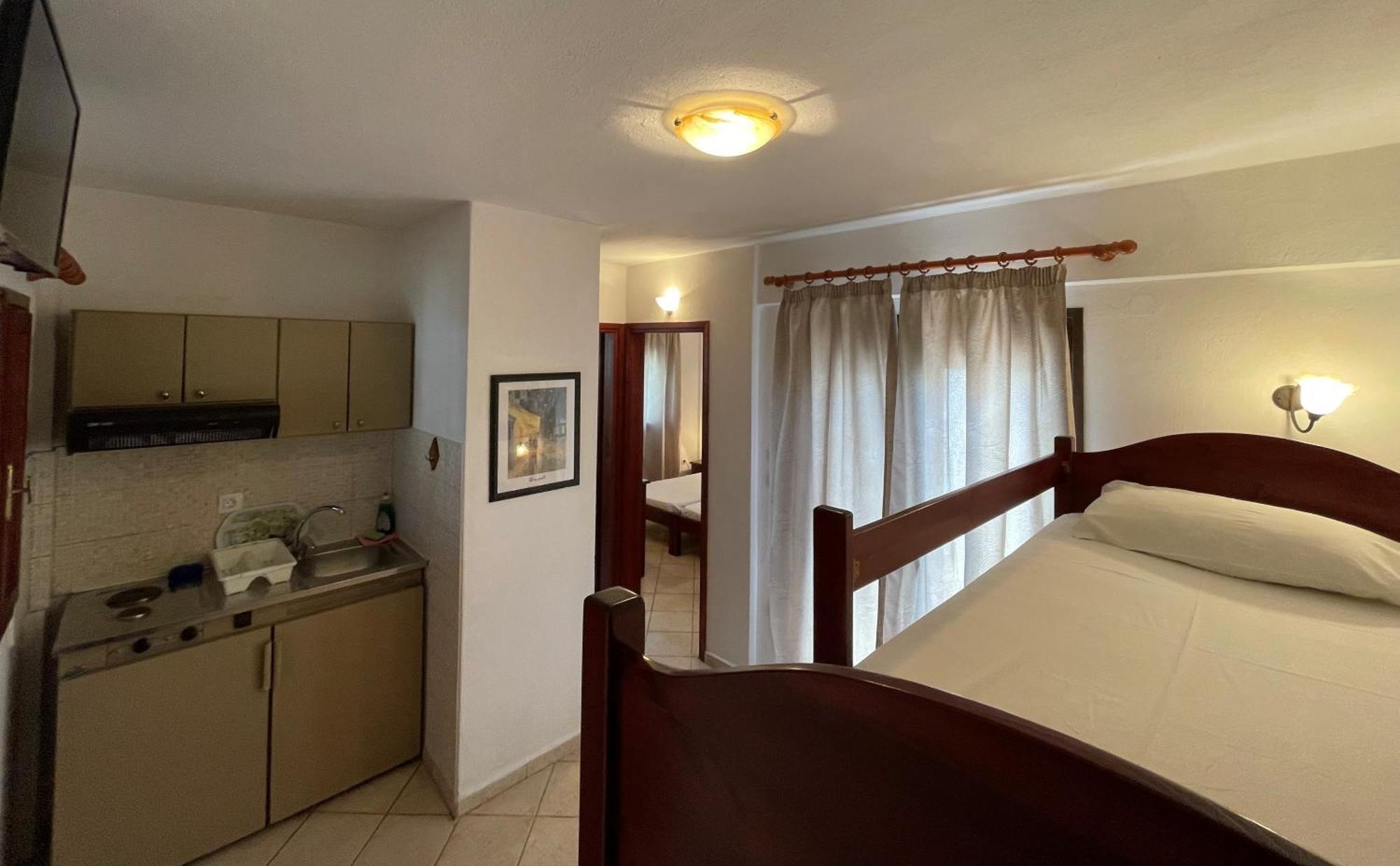 Galazia Akti Seaside Apartments Nikiti  Phòng bức ảnh